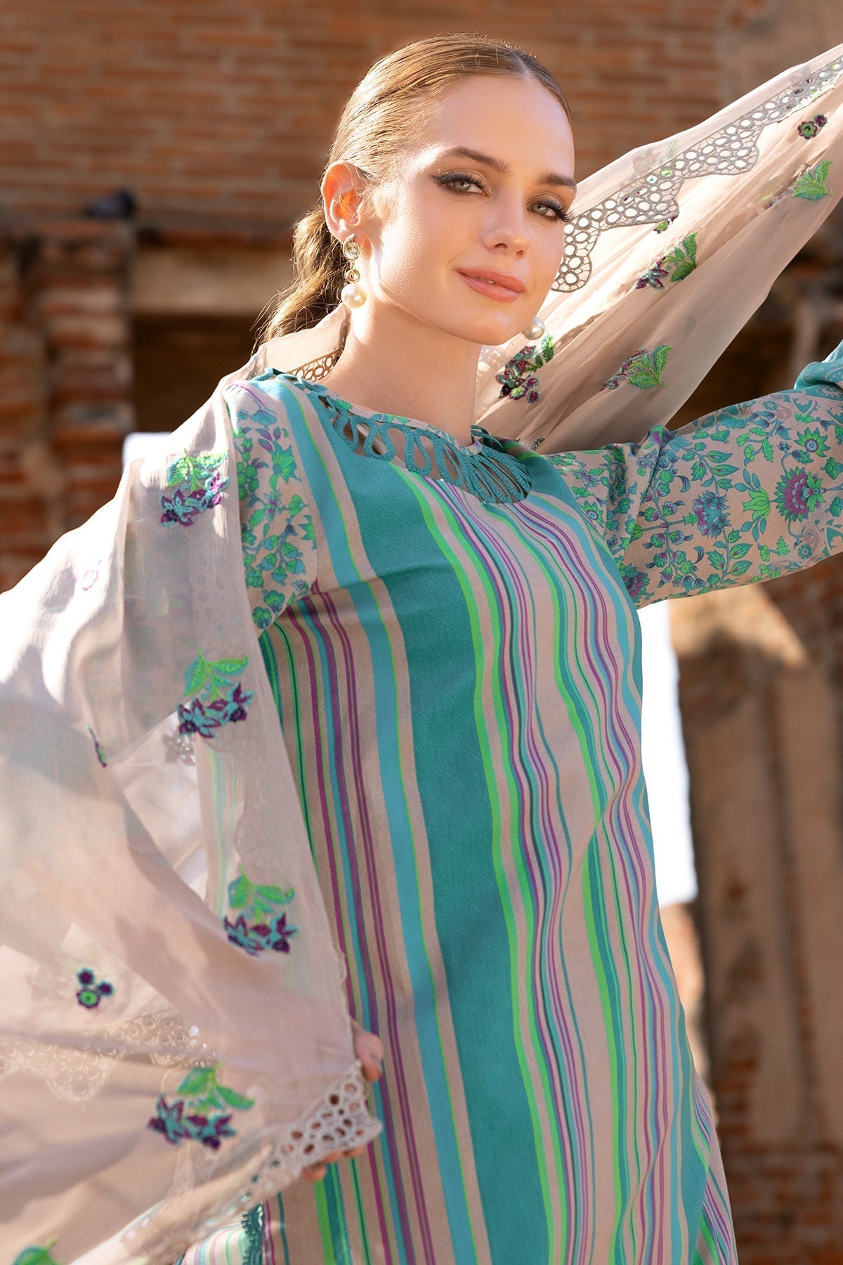 Charizma | Print Melody 25 | PM5-06 L Aqua Lawn