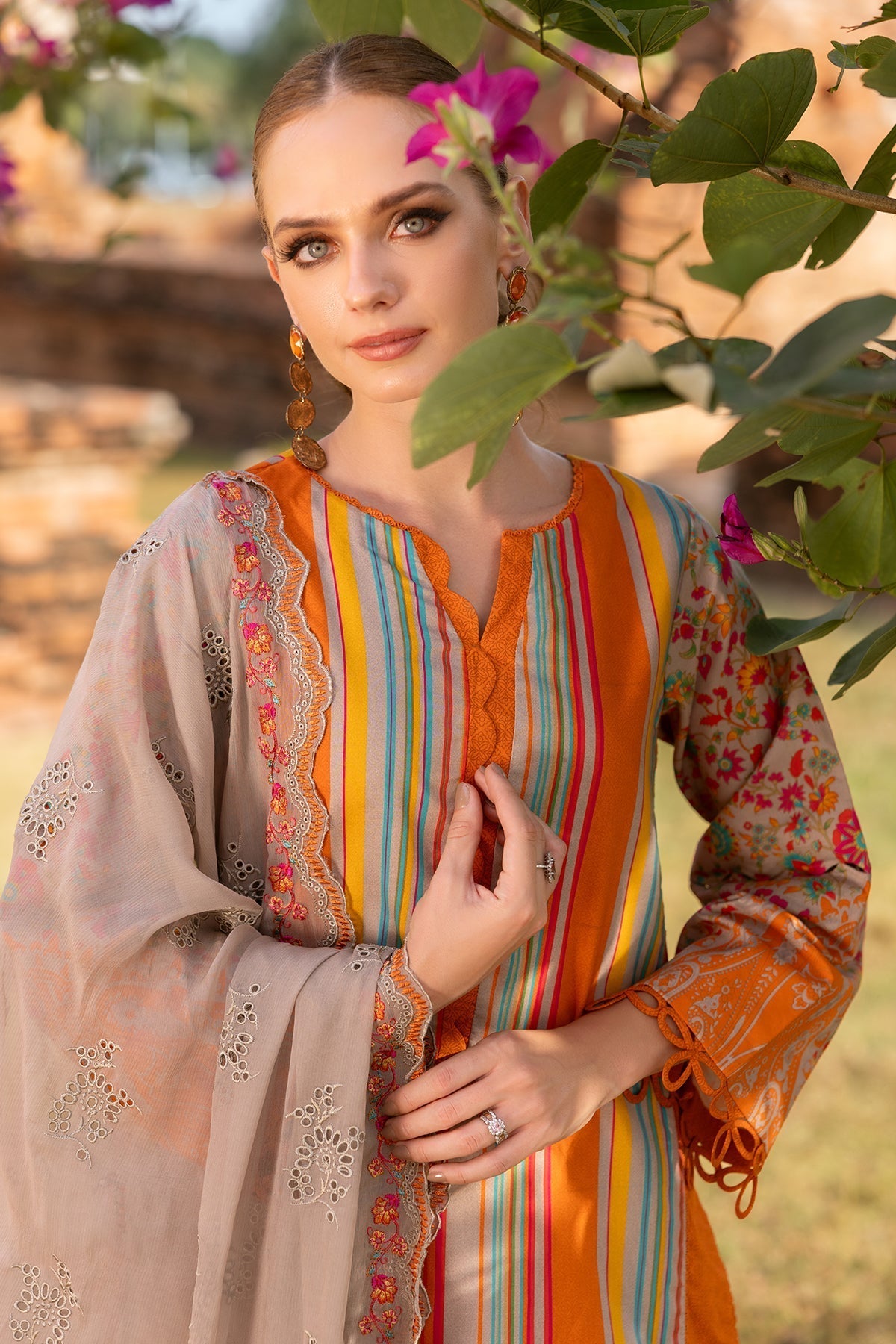 Charizma | Print Melody 25 | PM5-04 M Orange Lawn