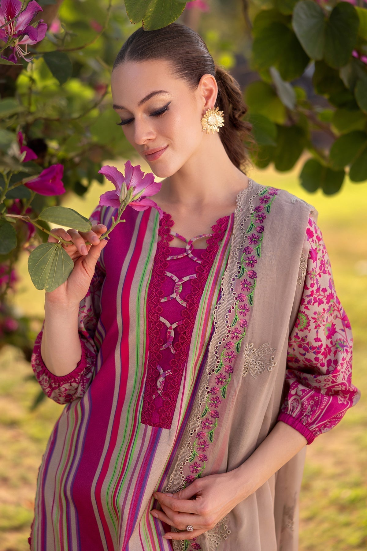 Charizma | Print Melody 25 | PM5-03 L Berry Lawn
