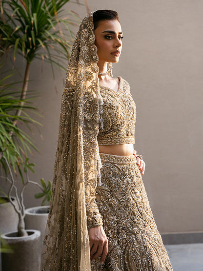 Epoque | Reverie Eternelle | Aurelia M Champagne Hue Tulle