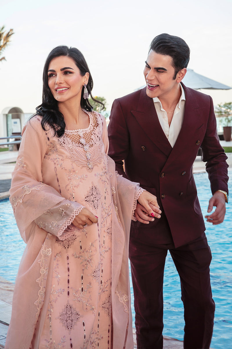Rangrasiya | Premium Summer Lawn 25 | Amani XL Nude Pink Lawn