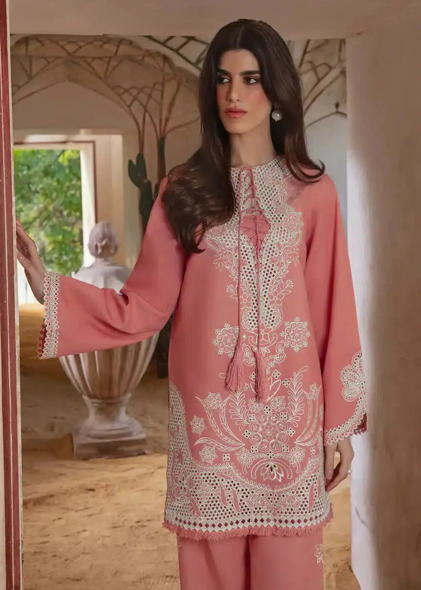 Crimson | Amal Winter 23 | Threads that Bind - CRWP 3A - Pakistani Designer Dress - by Crimson | Type: Luxury - 100% Original at Saira Sultan