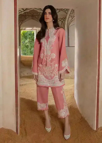 Crimson | Amal Winter 23 | Threads that Bind - CRWP 3A - Pakistani Designer Dress - by Crimson | Type: Luxury - 100% Original at Saira Sultan