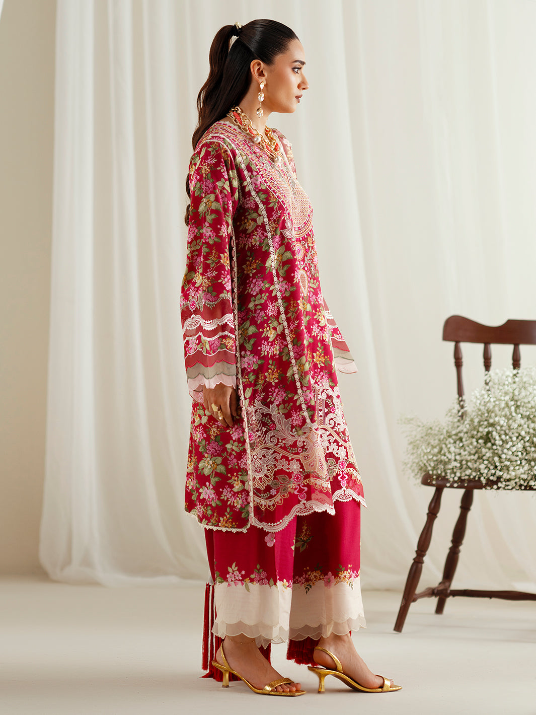 Bin Ilyas | Eres Bonita Viscose 25 | 1107-B - Pakistani Designer Dress - by Bin Ilyas - Type : Ladies Clothes - 100% Original at Saira Sultan