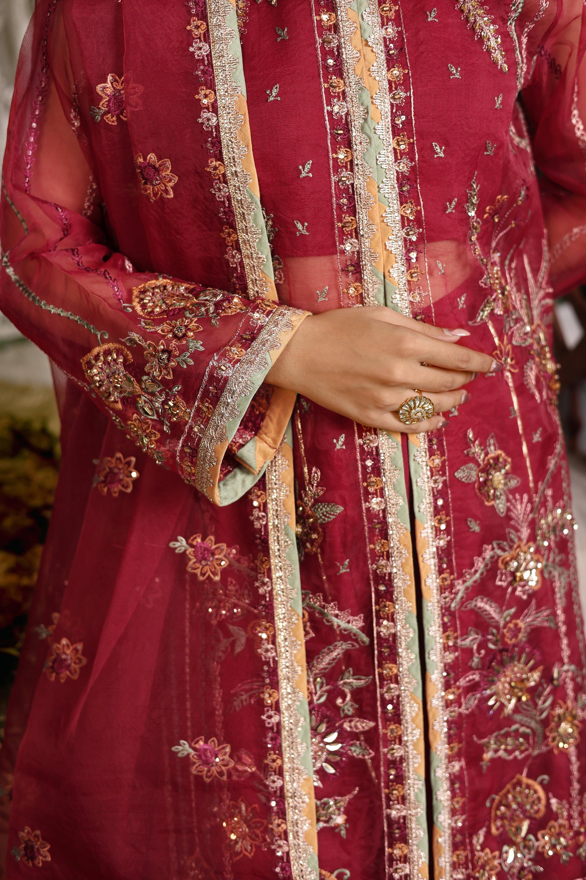 Imran Ramzan | Rubaru | Roheen - Pakistani Designer Dress - by Imran Ramzan | Type: Clothing - 100% Original at Saira Sultan
