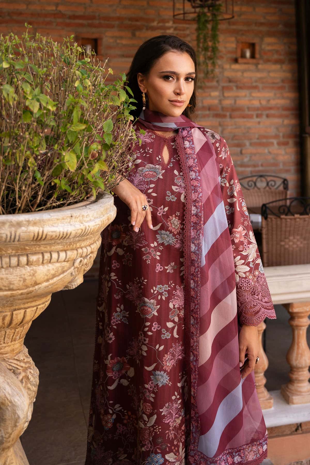 Afrozeh | Damask The Holiday Edit 25 | Azara B L Maroon Lawn