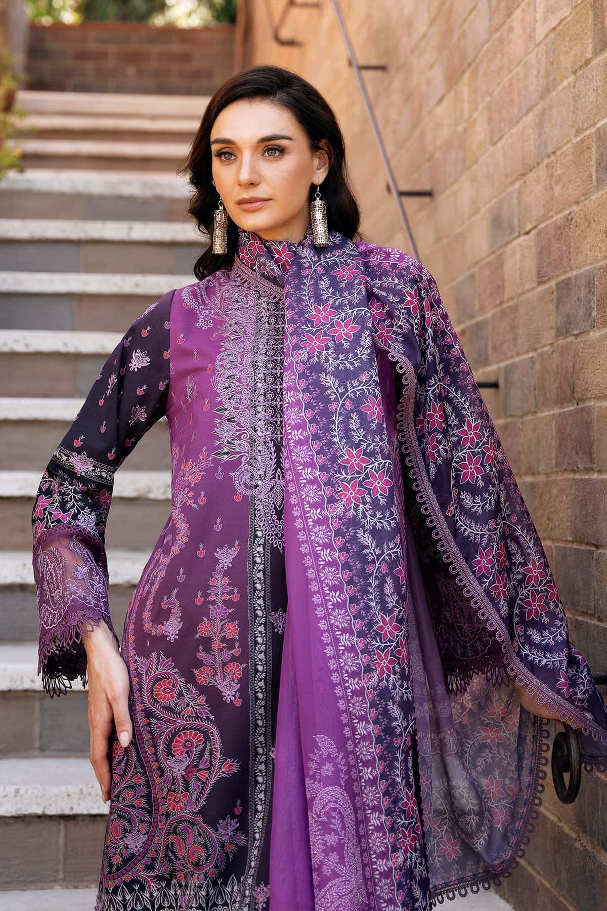 Afrozeh | Damask The Holiday Edit 25 | Azrina A M Purple Lawn