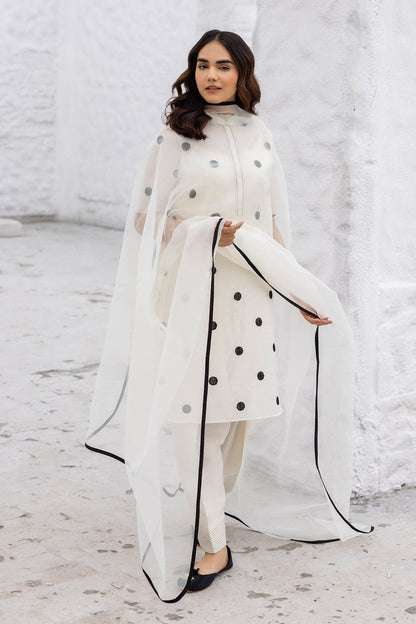 Erum Khan | Ramadan Edition | Elara XS White Cotton Karandi