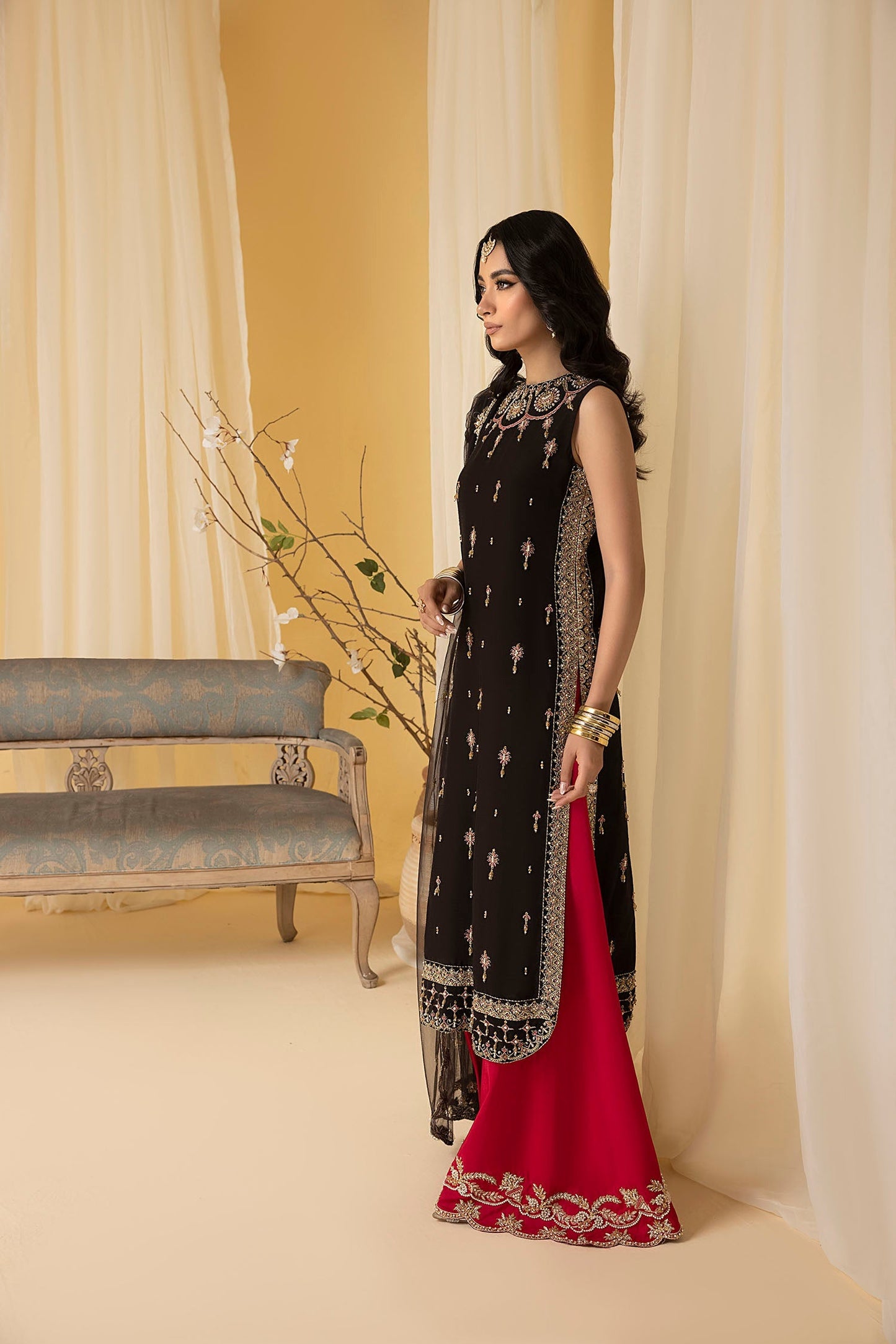 Nuriyaa | Luxe Formals | Nova