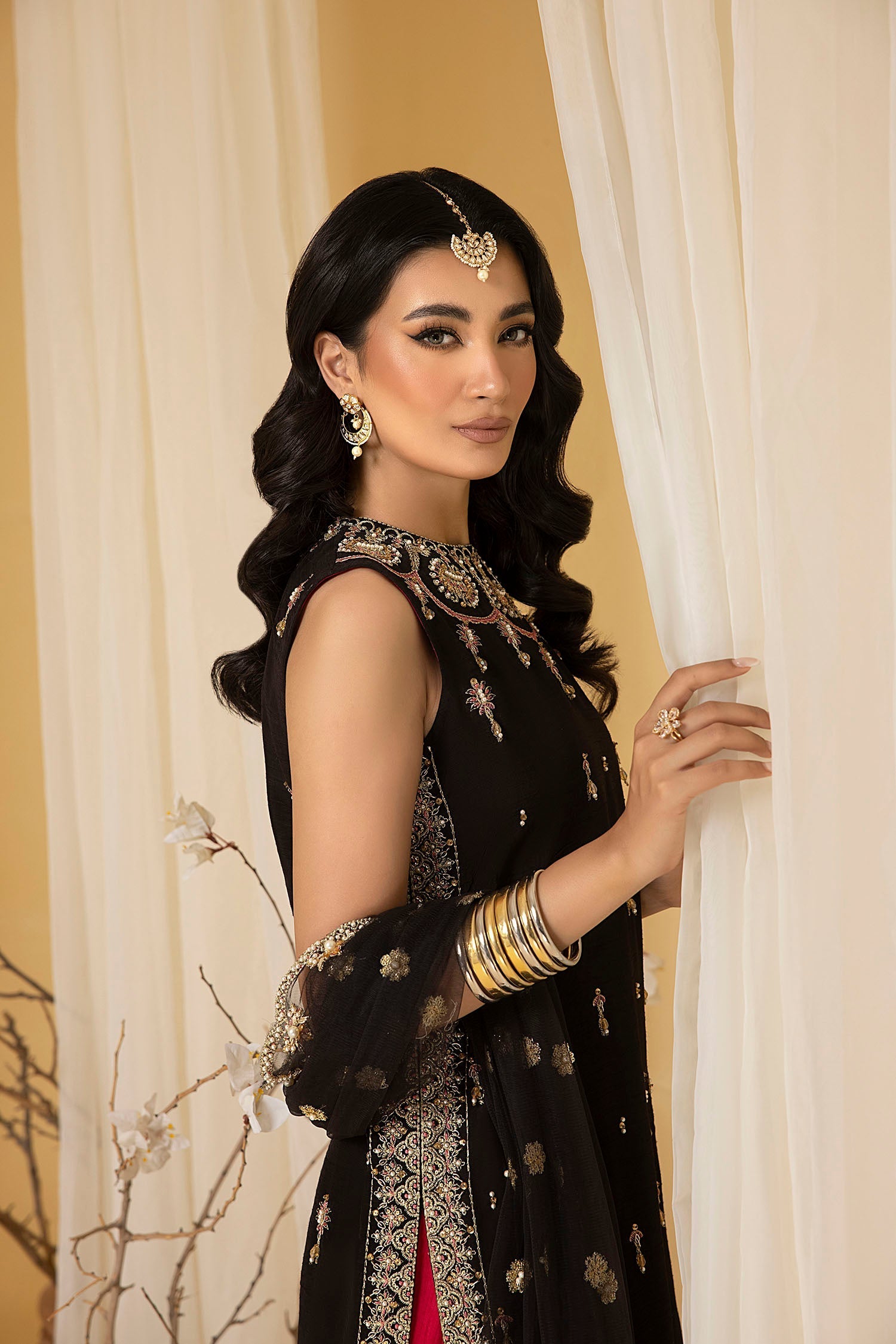 Nuriyaa | Luxe Formals | Nova