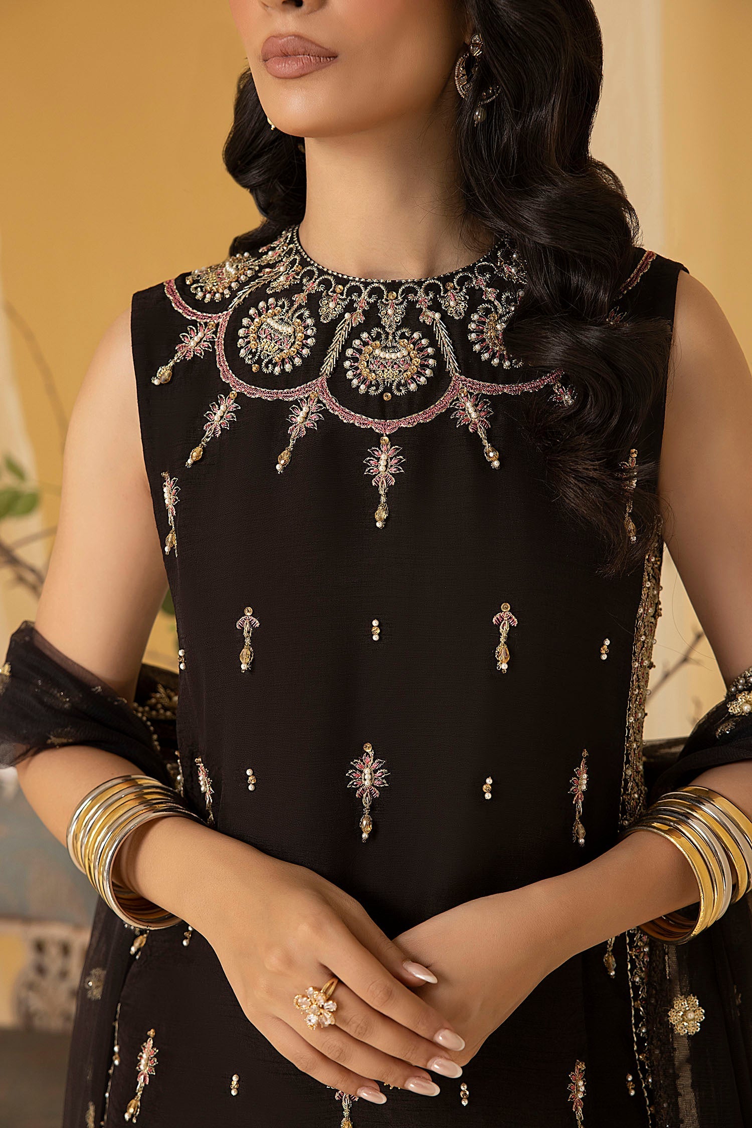 Nuriyaa | Luxe Formals | Nova