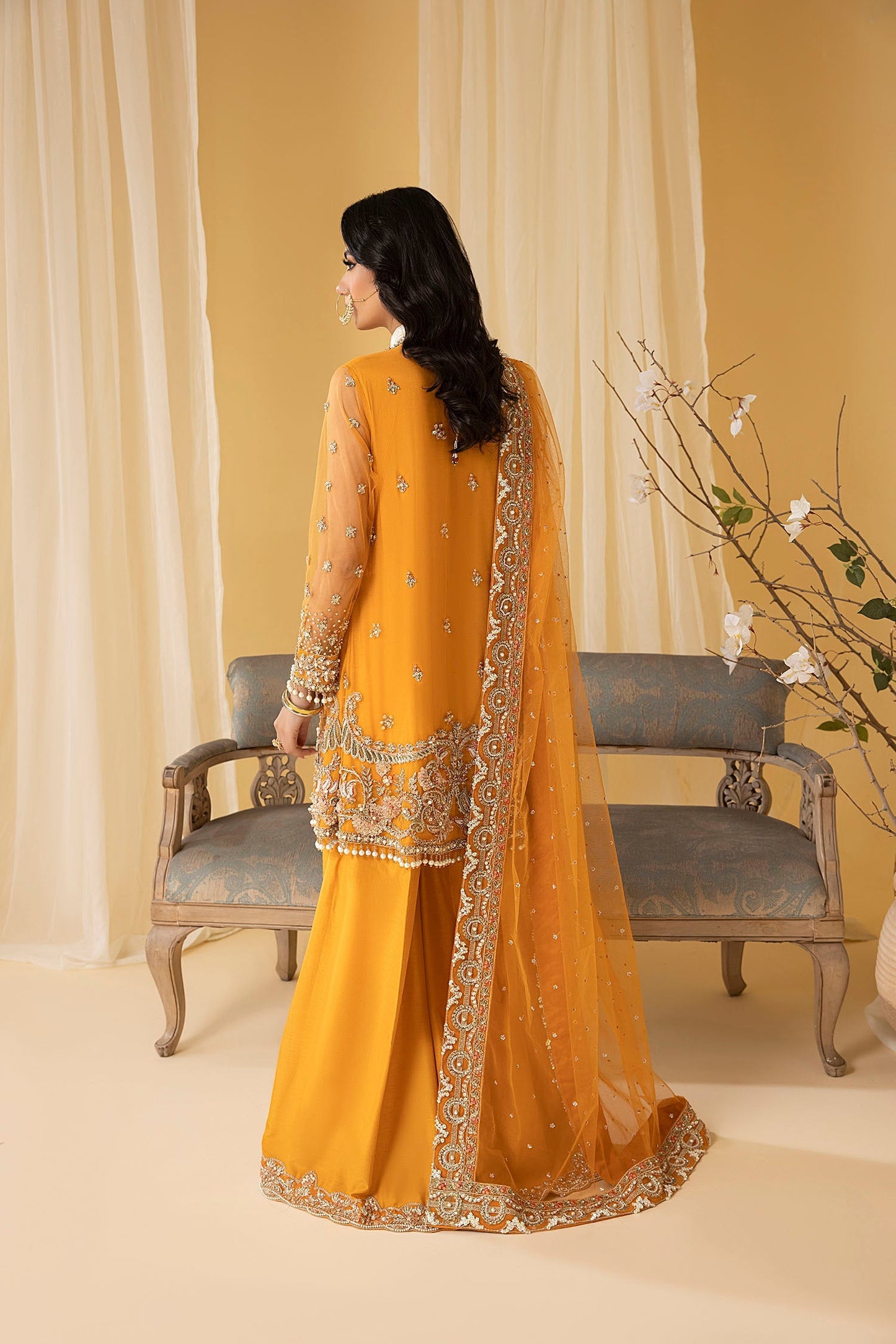 Nuriyaa | Luxe Formals | Amber