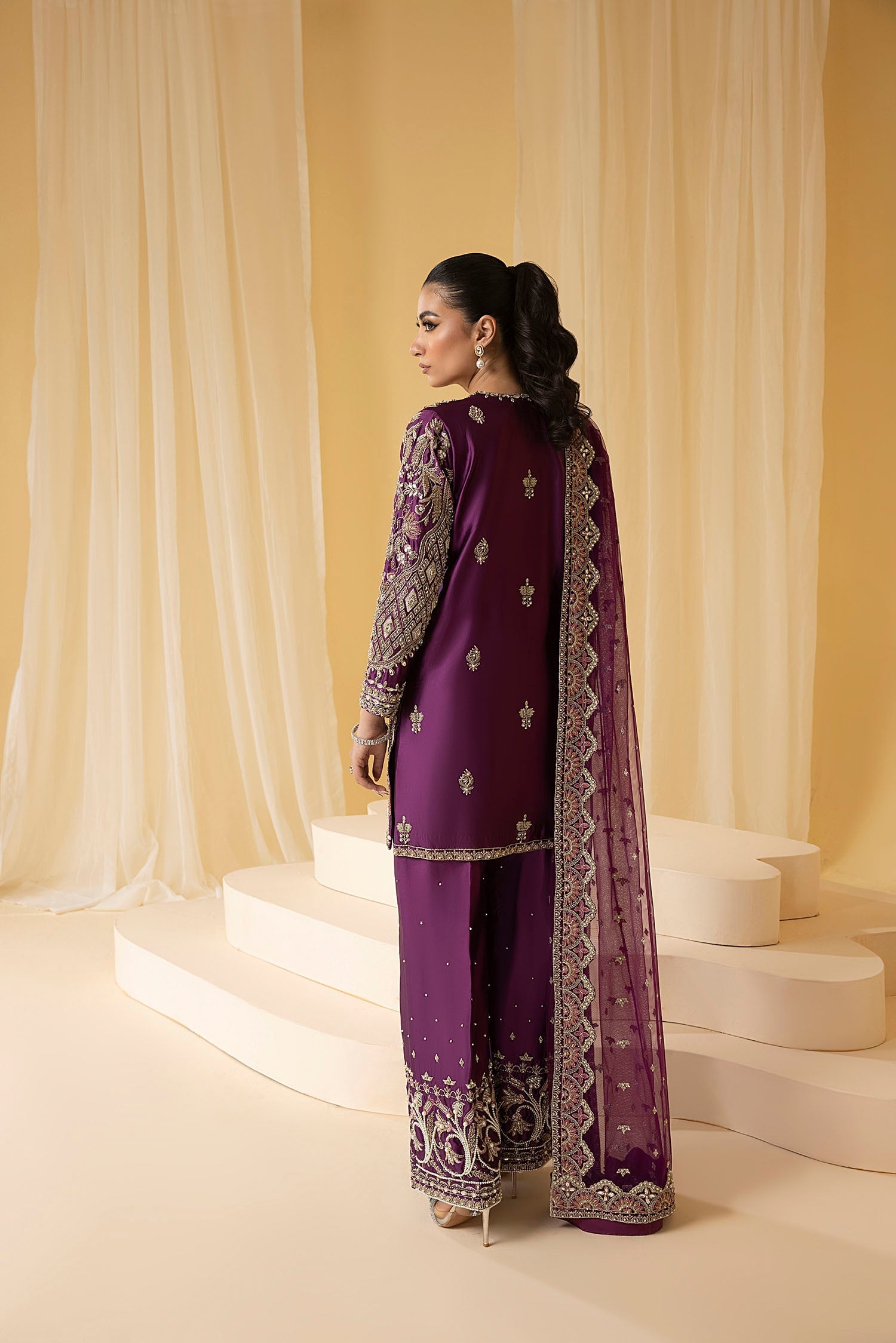 Nuriyaa | Luxe Formals | Haze
