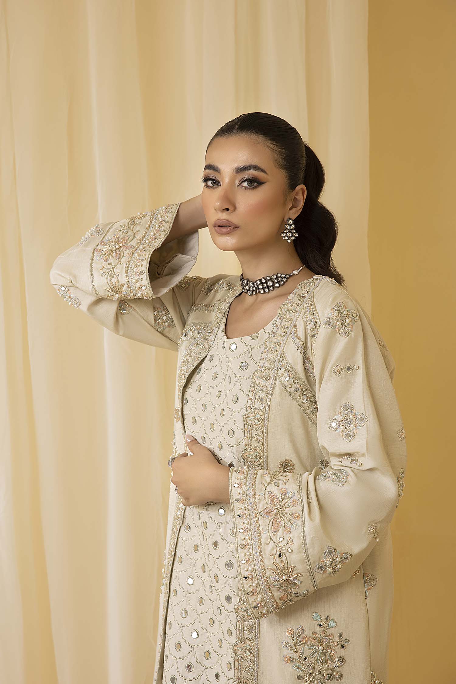 Nuriyaa | Luxe Formals | Iris