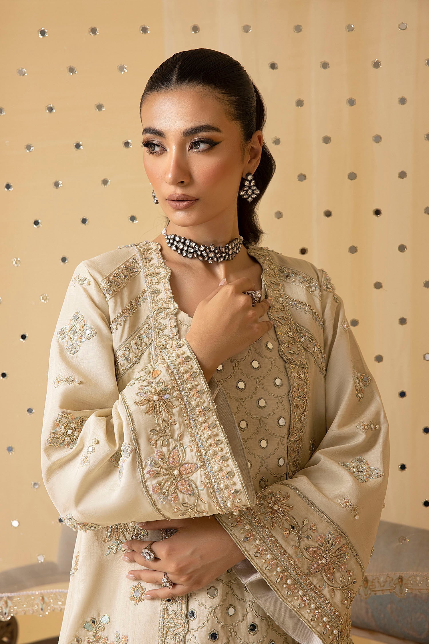 Nuriyaa | Luxe Formals | Iris