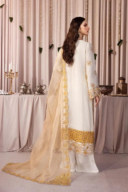 Emaan Adeel | Romansiyyah Luxury Formals 23 | RM-01 CHANTEL - Pakistani Designer Dress - by Emaan Adeel | Type: Formal - 100% Original at Saira Sultan