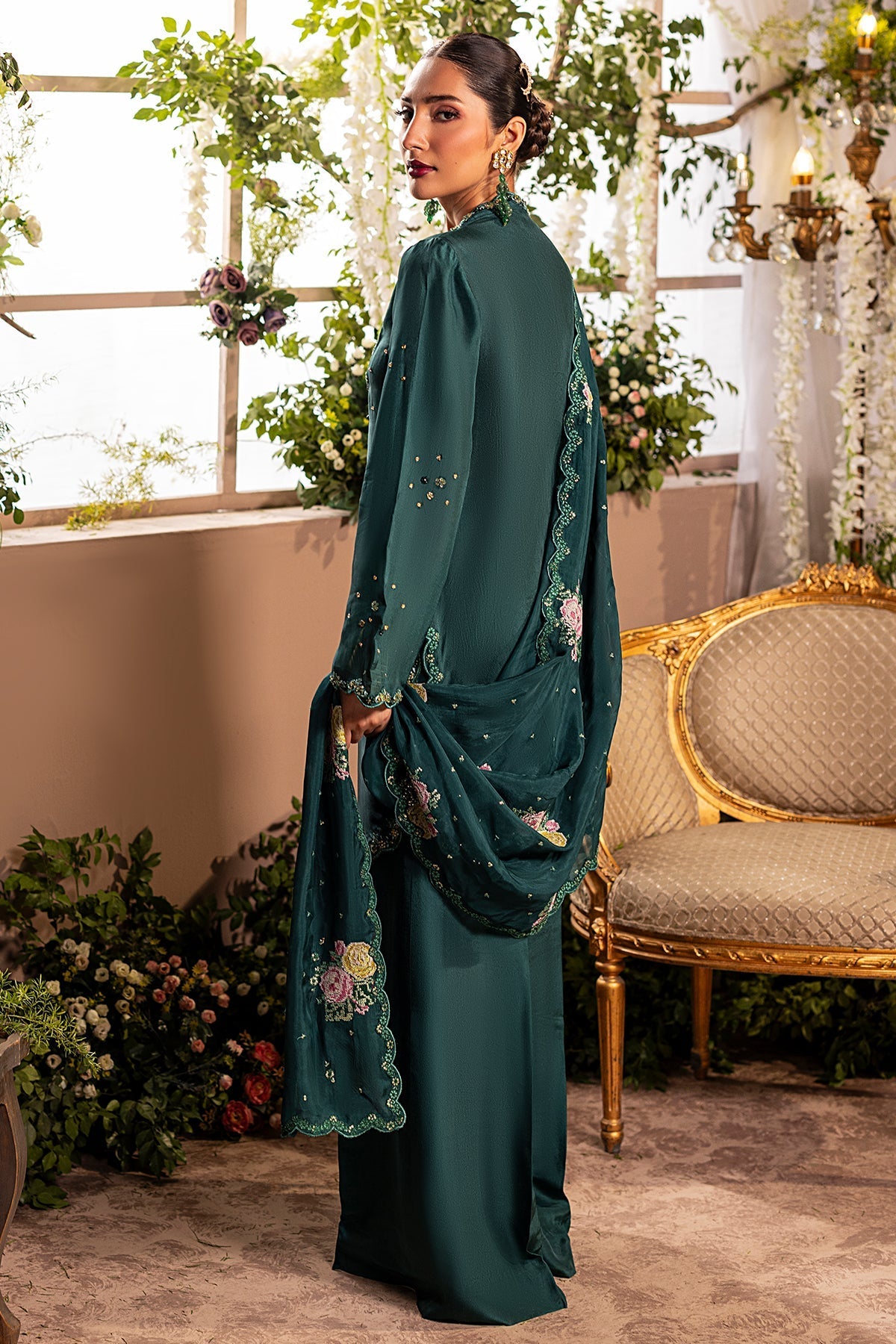 Mina Kashif | Loona Lawn 25 | Zircon S Mid Green Tussar Silk