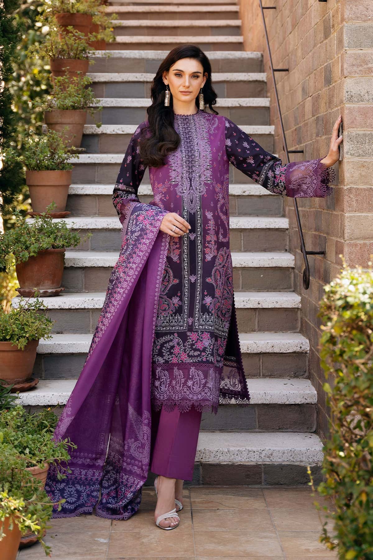 Afrozeh | Damask The Holiday Edit 25 | Azrina A XL Purple Lawn