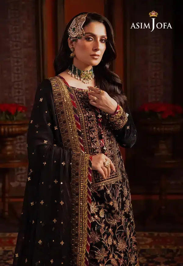 Asim Jofa | Makhmal Wedding Velvet 23 | AJMM-08 - Pakistani Designer Dress - by Asim Jofa | Type: Formal - 100% Original at Saira Sultan
