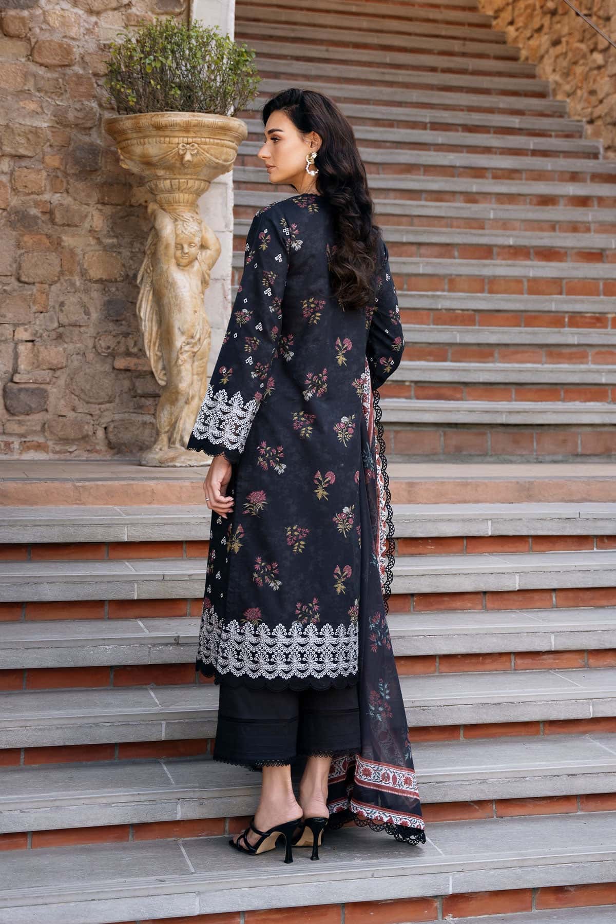 Afrozeh | Damask The Holiday Edit 25 | Anisa B S Navy Blue Lawn