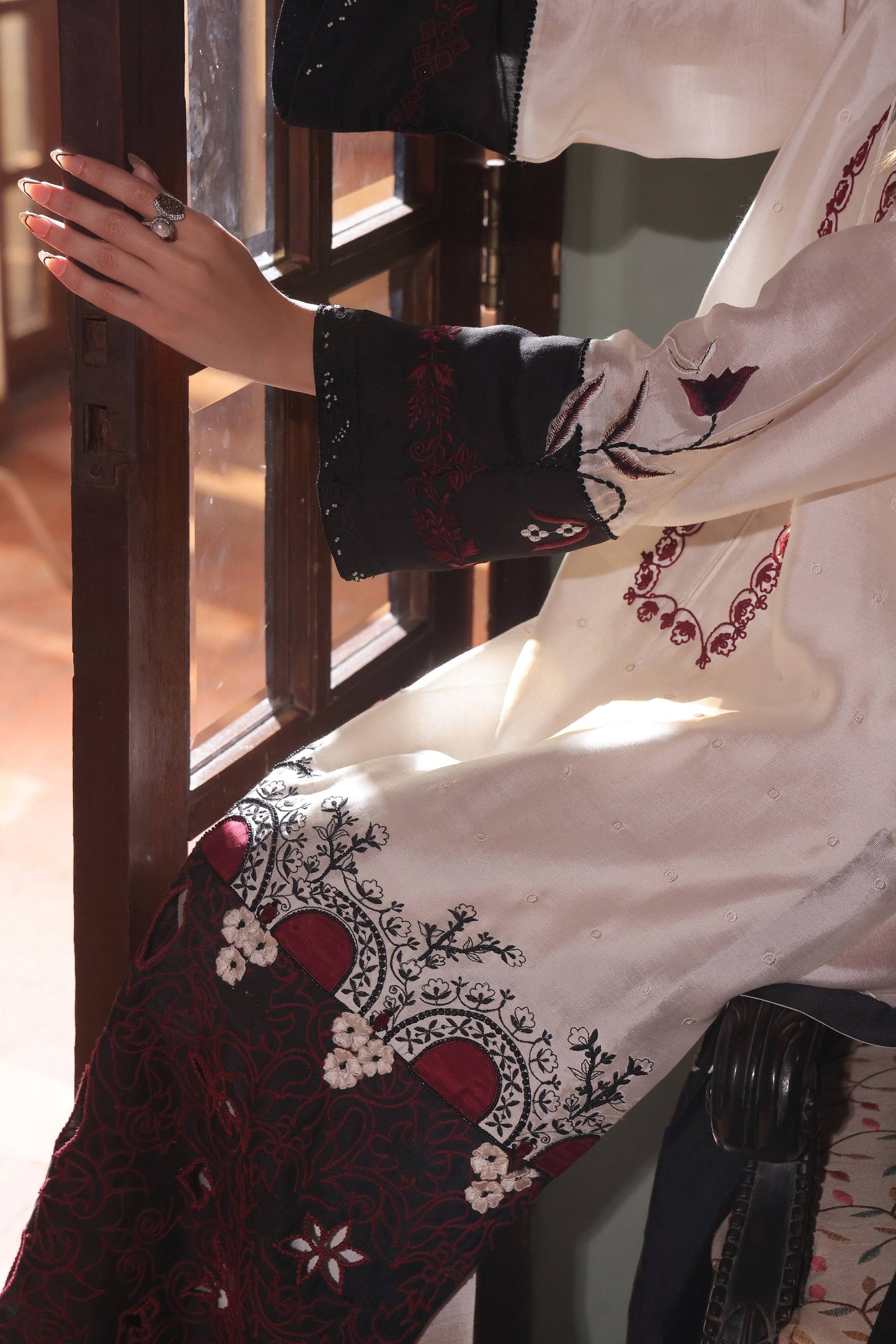 Mona Imran | Ezel Eid 25 |Zeba - Pakistani Designer Dress - by Mona Imran | Type: Ladies Clothes - 100% Original at Saira Sultan
