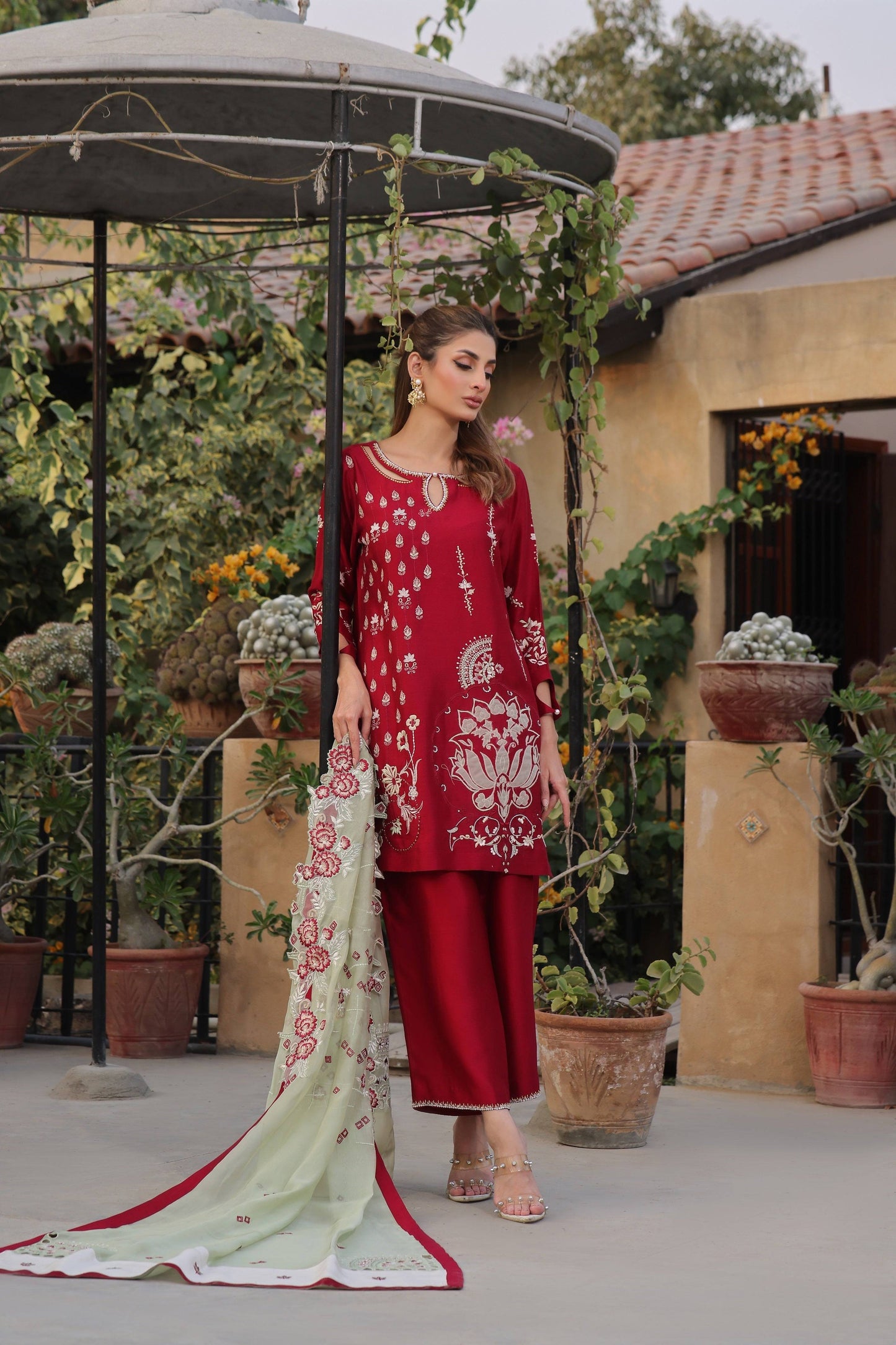 Mona Imran | Ezel Eid 25 | Claude - Pakistani Designer Dress - by Mona Imran | Type: Ladies Clothes - 100% Original at Saira Sultan