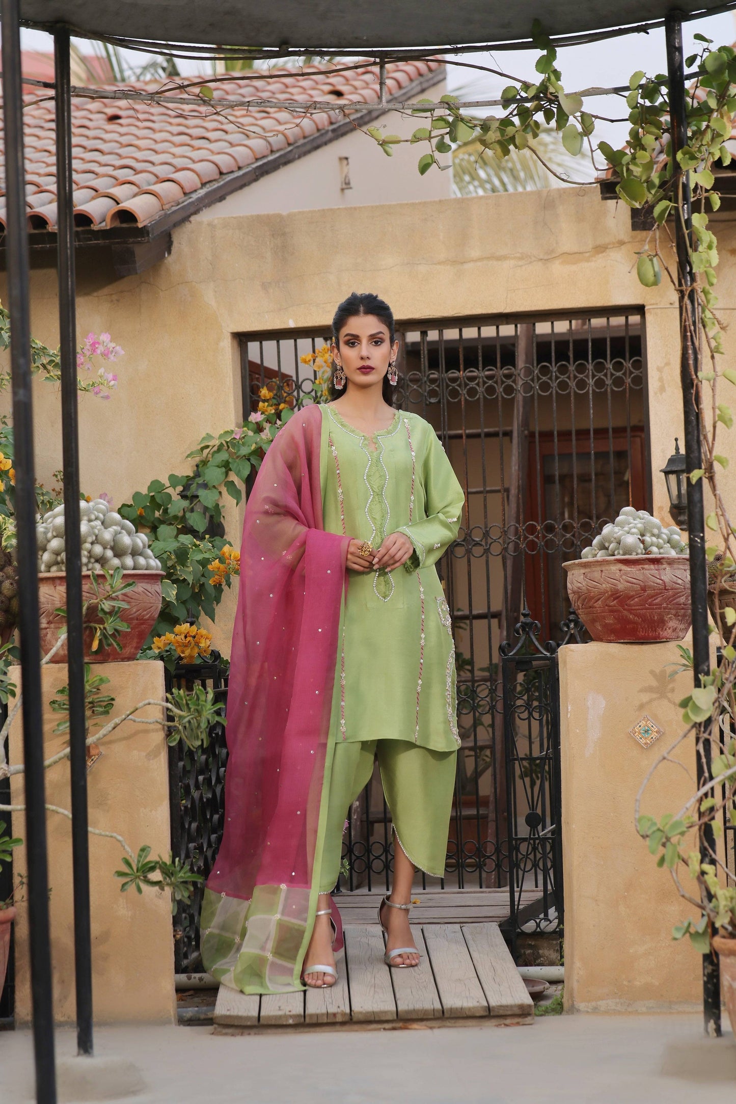 Mona Imran | Ezel Eid 25 | Gulrukh - Pakistani Designer Dress - by Mona Imran | Type: Ladies Clothes - 100% Original at Saira Sultan