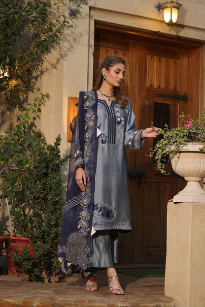 Mona Imran | Ezel Eid 25 | Tajdaar - Pakistani Designer Dress - by Hoorain Designer Wear | Type:  - 100% Original at Saira Sultan