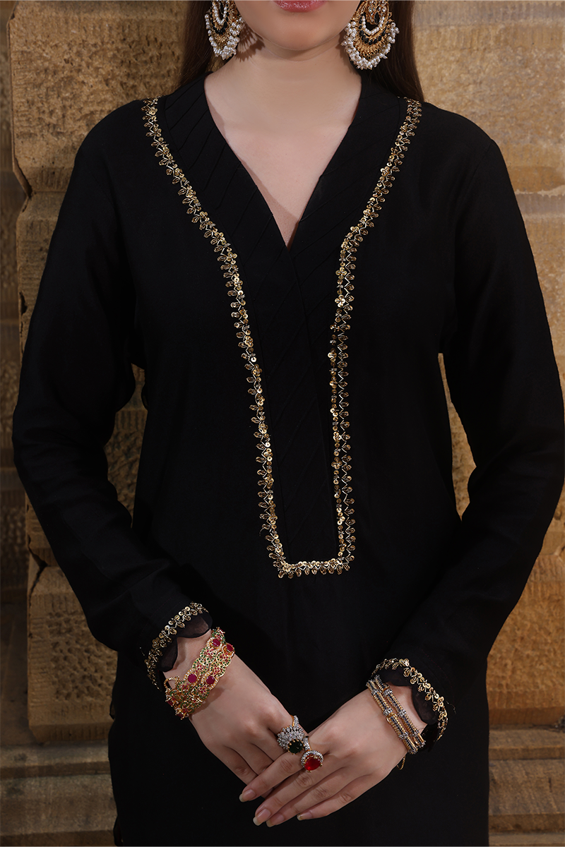 Mona Imran | Dilzaib Formals | Janan XL Black Sheesha Silk