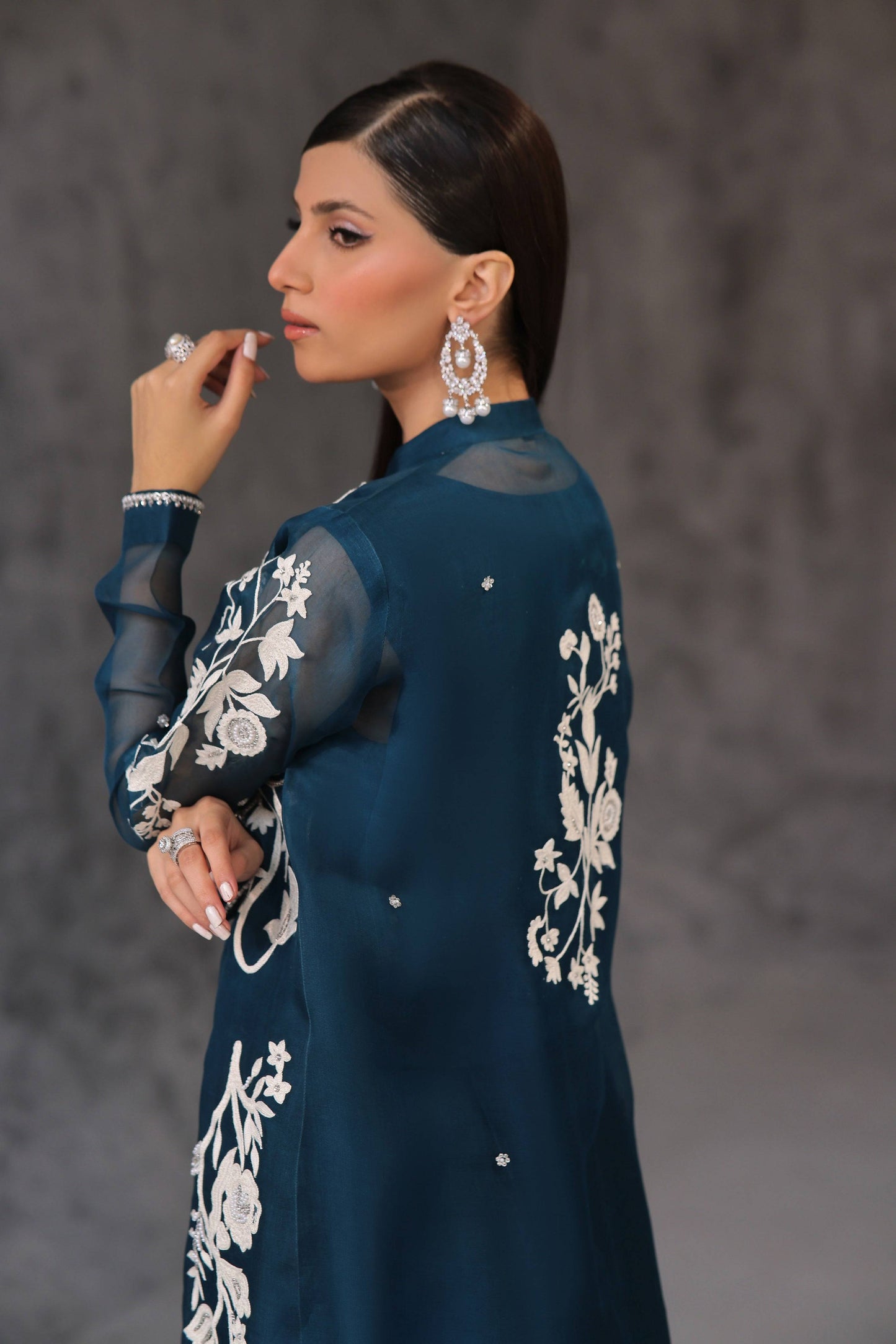 Mona Imran | Ezel Eid 25 | Zayra - Pakistani Designer Dress - by Mona Imran | Type: Ladies Clothes - 100% Original at Saira Sultan