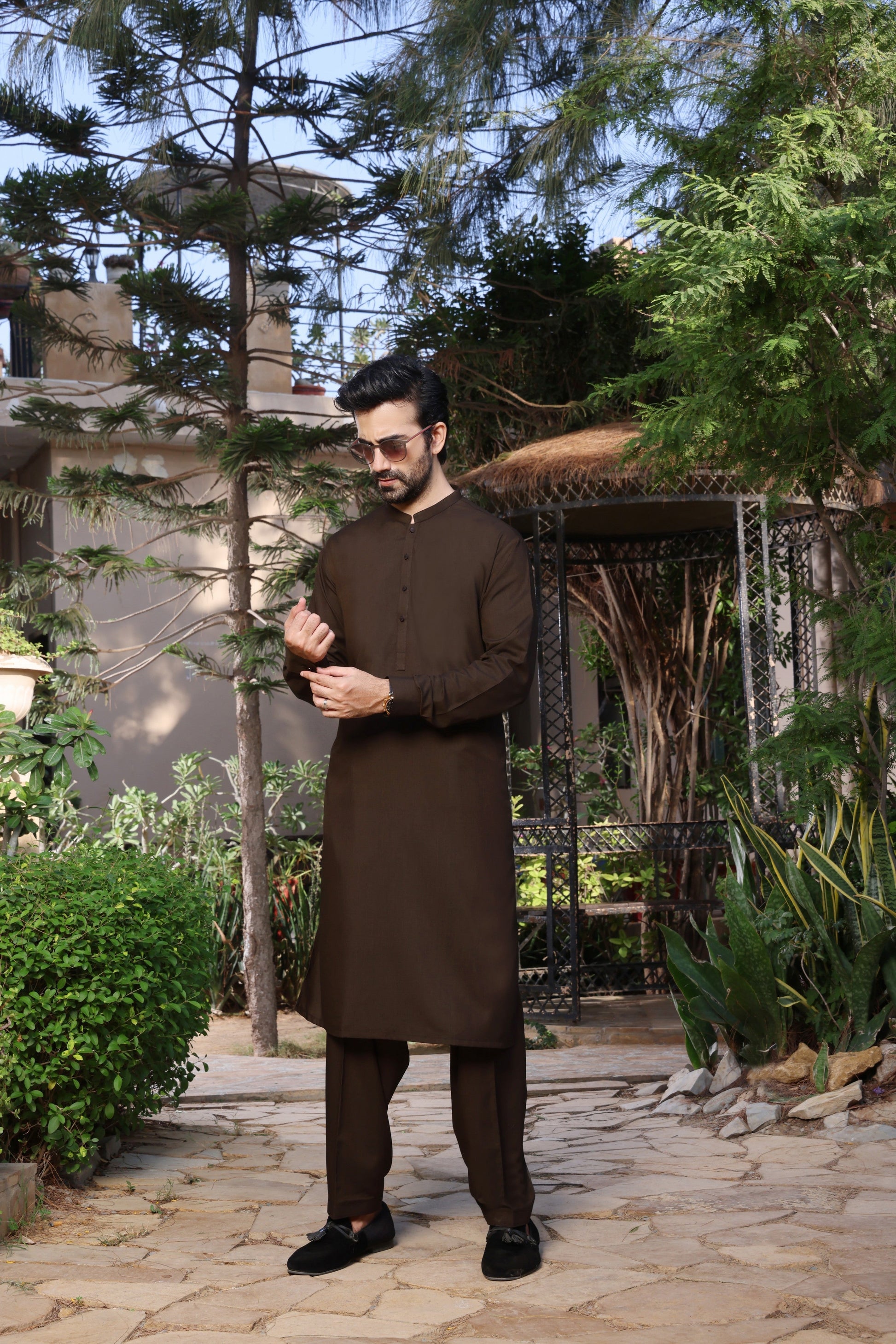TGM | Men Fancy Wedding | Dark Oak (3 Piece)