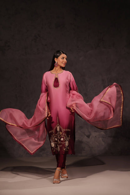 Mona Imran | Ezel Eid 25 |Maahru - Pakistani Designer Dress - by Mona Imran | Type: Ladies Clothes - 100% Original at Saira Sultan