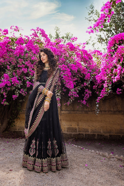 Erum Khan | Umaima Eid Edit | MAHJABEEN XL Black Net
