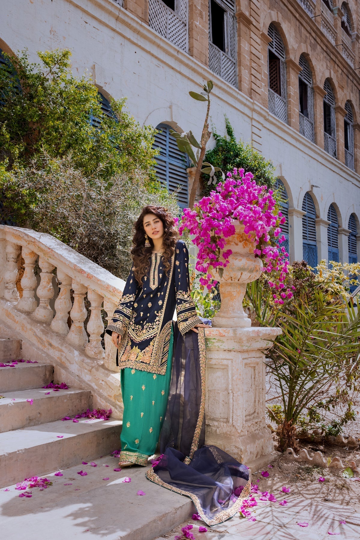 Erum Khan | Umaima Eid Edit | ANABIA Custom Size Navy Blue Raw Silk