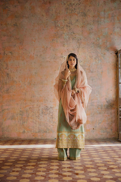 Erum Khan | Umaima Eid Edit | DARAKSHAN Custom Size Sage Green Raw Silk
