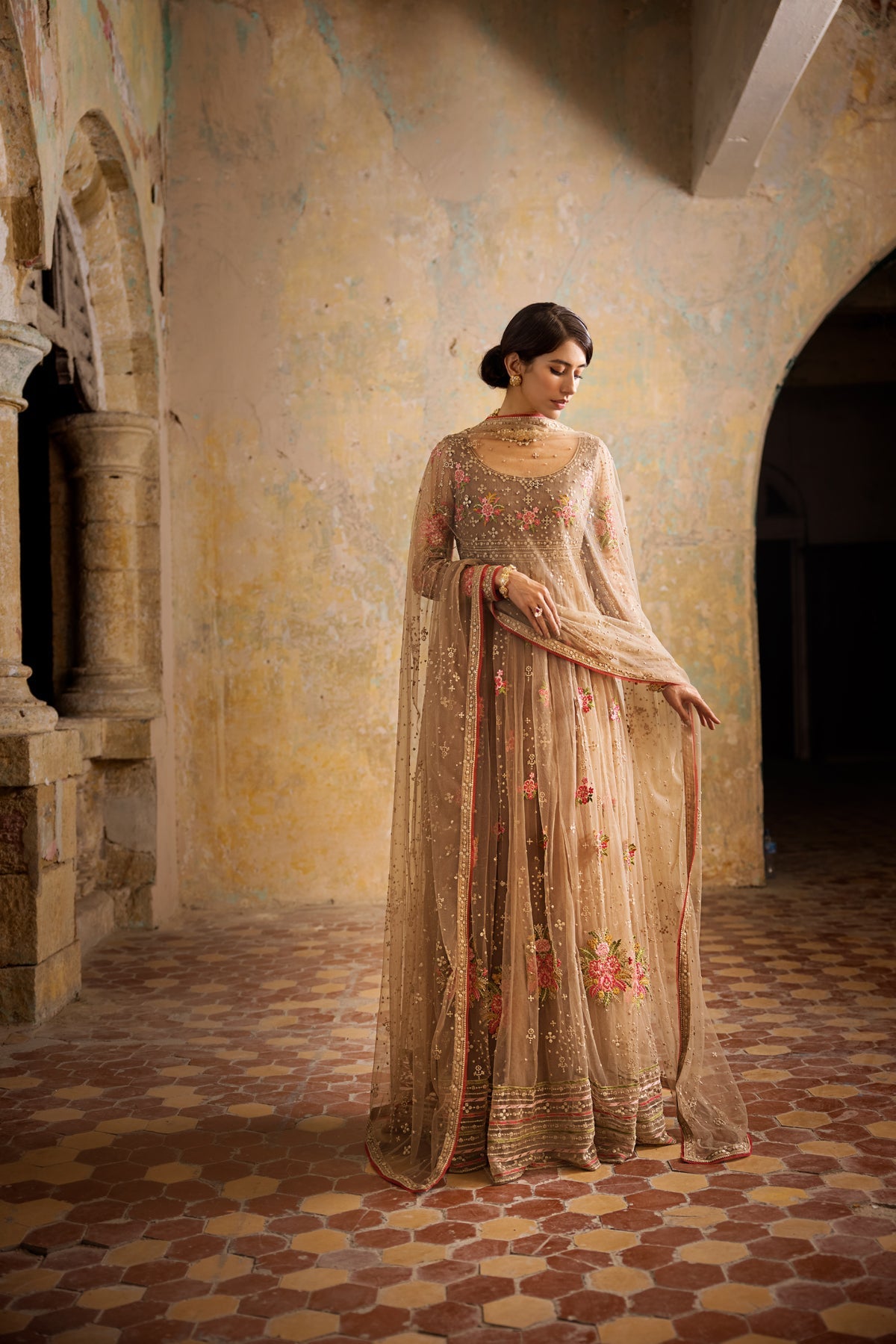 Erum Khan | Umaima Eid Edit | MIRAAL Custom Size Coffee Net