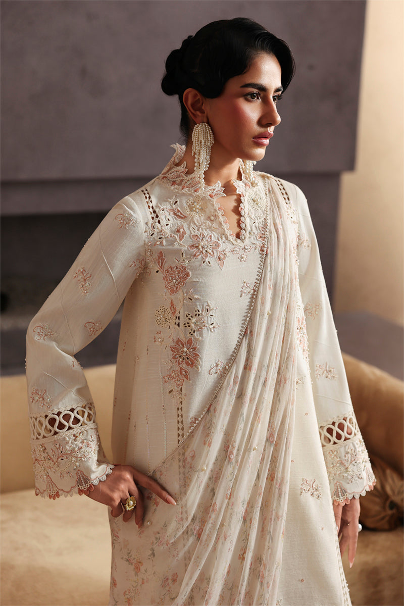 Qalamkar | Luxury Pret 25 | LP-01 NOORAY by Qalamkar - Designer Dress - Type : Ladies Clothes - Available at Saira Sultan - 100% Original 