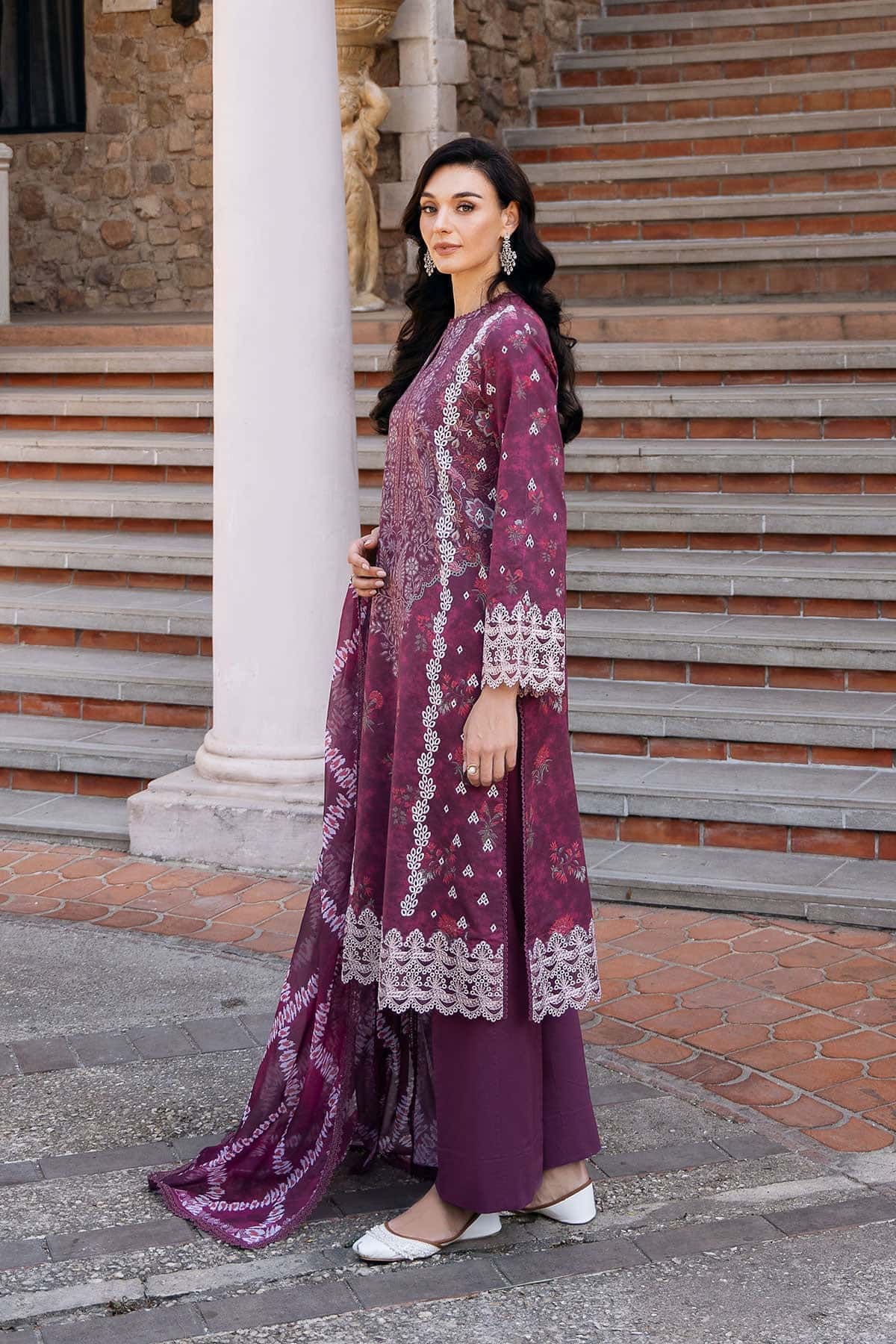 Afrozeh | Damask The Holiday Edit 25 | Anisa A XL Magenta Lawn