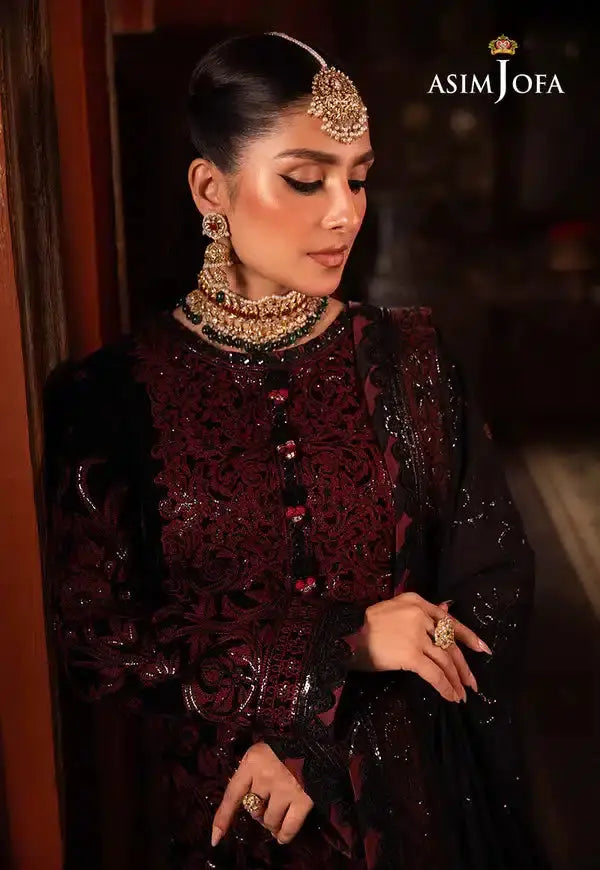 Asim Jofa | Makhmal Wedding Velvet 23 | AJMM-12 - Pakistani Designer Dress - by Asim Jofa | Type: Formal - 100% Original at Saira Sultan