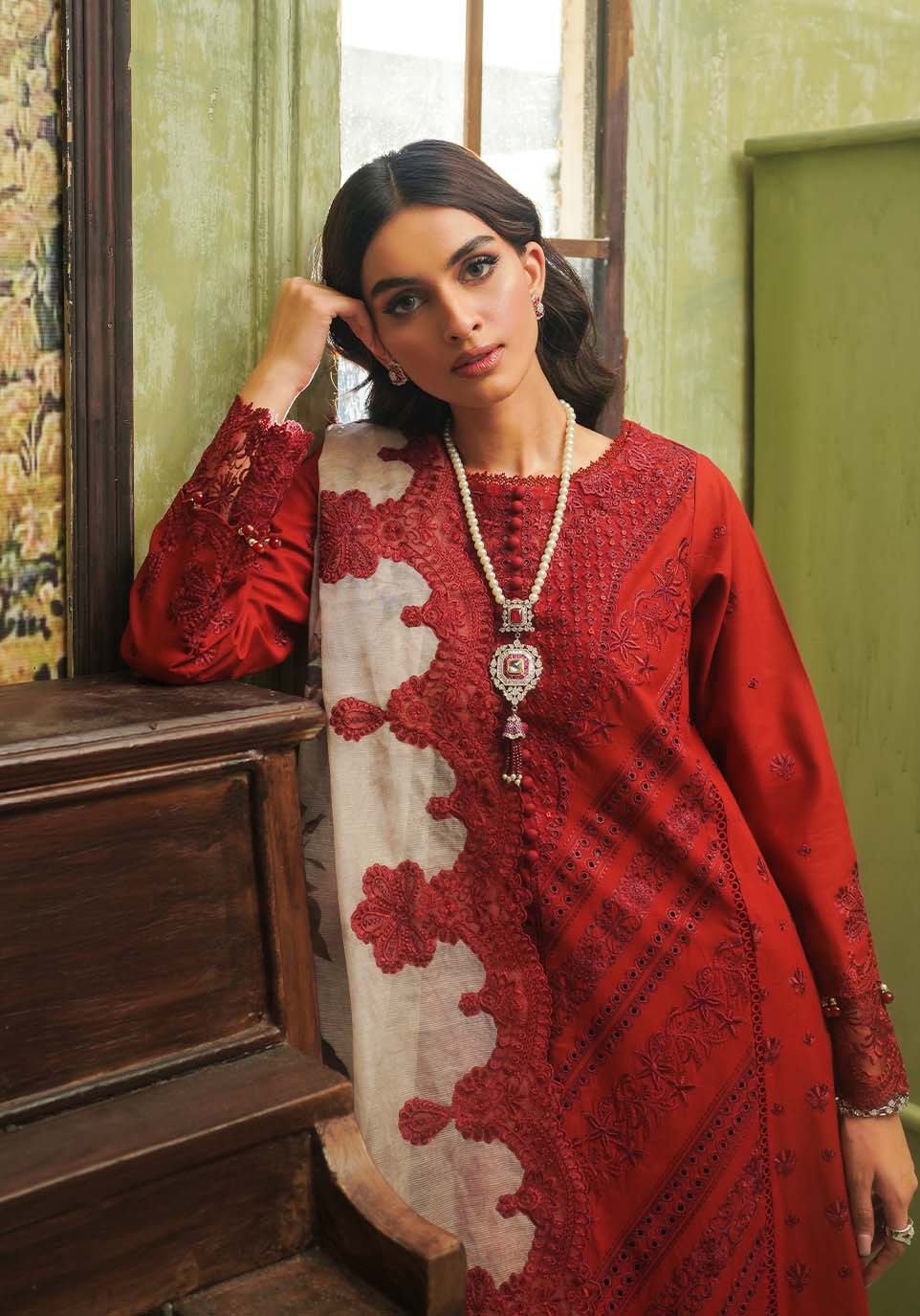 Zarqash | Tresor Luxury Lawn 24 | ZQT 007 ROSALINE - Pakistani Designer Dress - by Zarqash | Type: Luxury - 100% Original at Saira Sultan