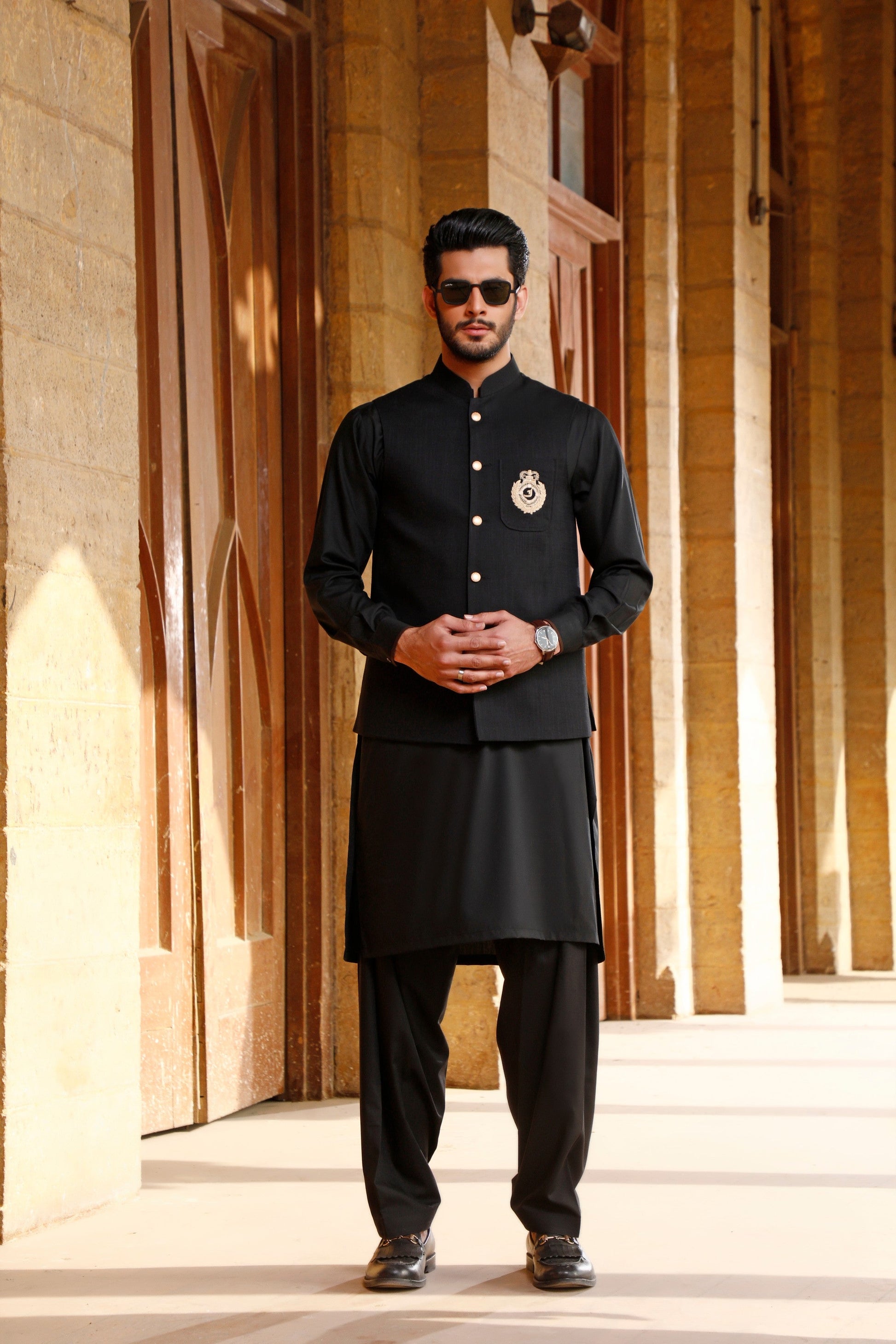 TGM | Men Fancy Wedding | Black Waistcoat #1 (3 Piece) X-Large