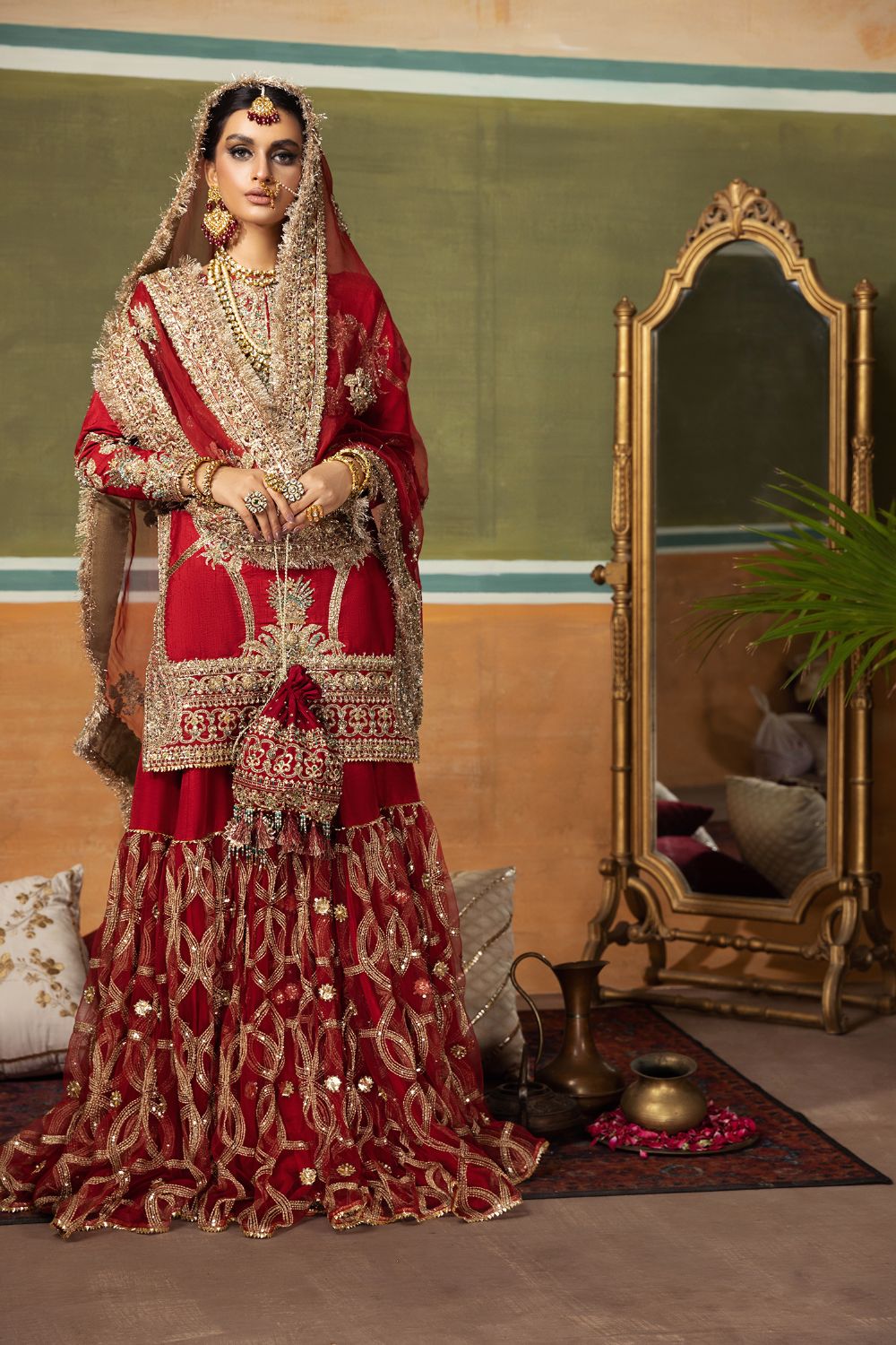 Erum Khan | Begham Jaan Bridal Formals | AMAR - Pakistani Designer Dress - by Erum Khan | Type: Bridal - 100% Original at Saira Sultan