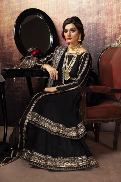 Erum Khan | Begham Jaan Bridal Formals | SHAHNAZ - Pakistani Designer Dress - by Erum Khan | Type: Bridal - 100% Original at Saira Sultan