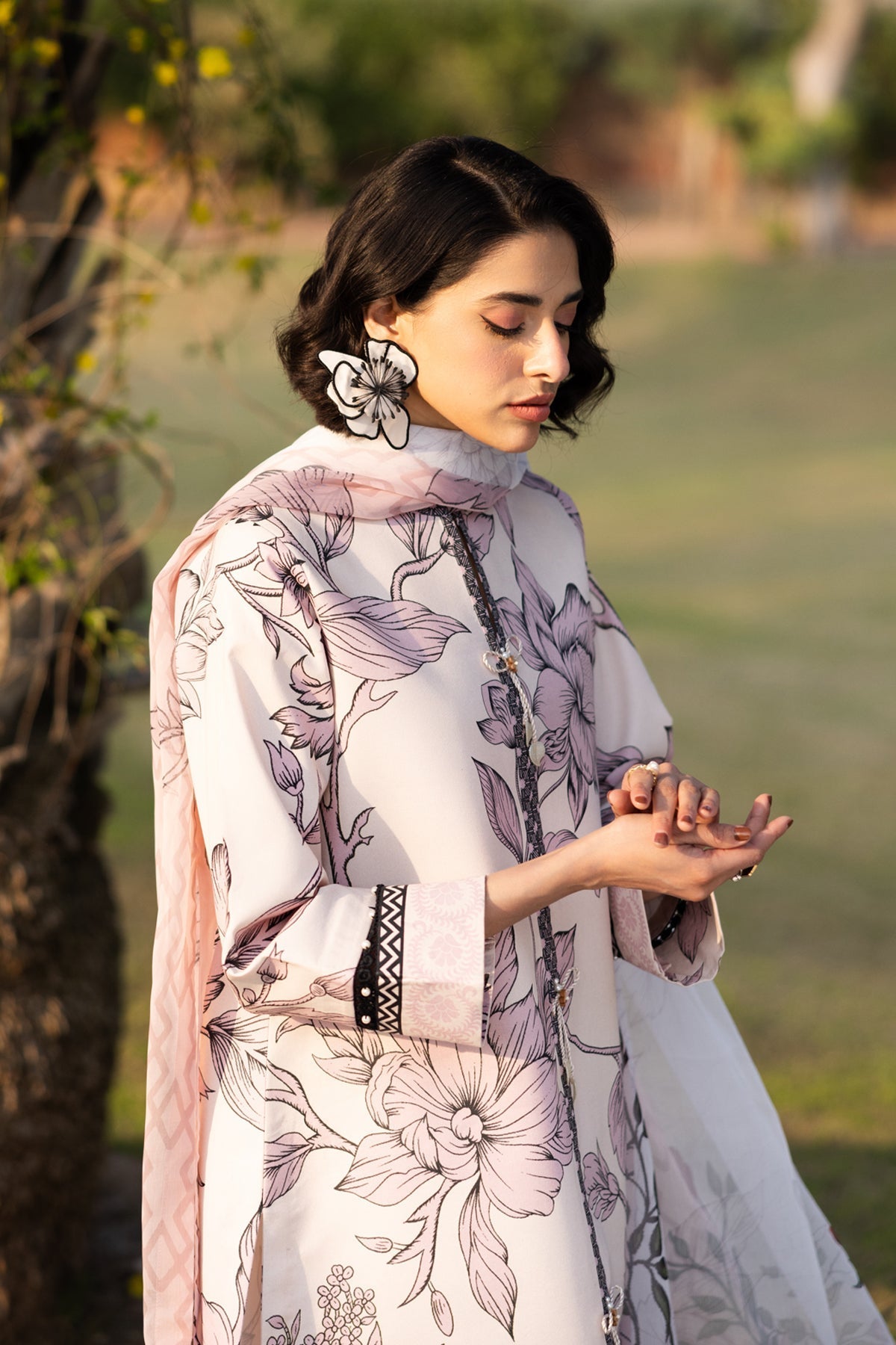 Alizeh | Sheen Lawn Prints 25 | AF-PL-6036-Rafaello L Lilac Lawn