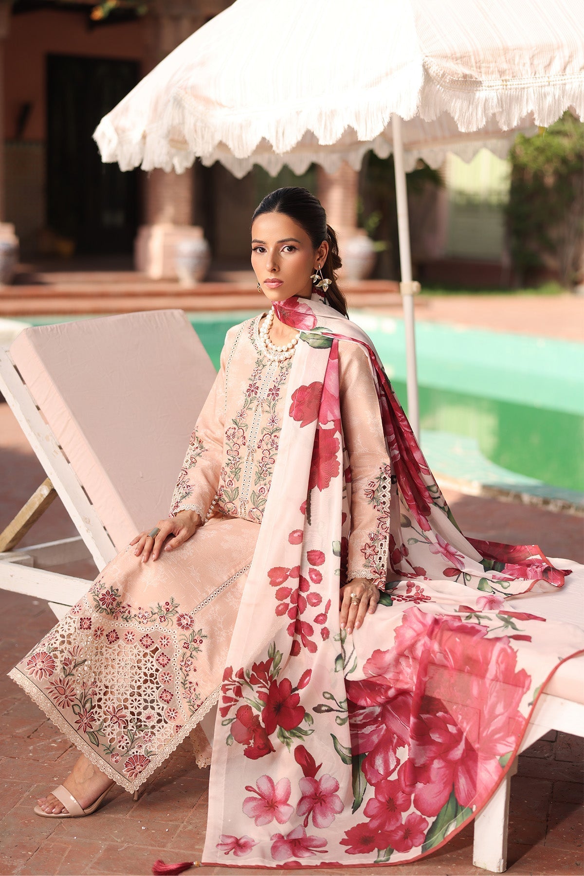 Alizeh | Embroidered Printed Festive Edit 25 | AF-EPL-7036-CLOVER XL Pale Peach Lawn