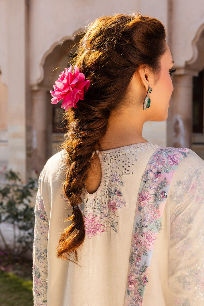Saad Shaikh | Jahan Festive Collection | HOOR L Cream Raw Silk