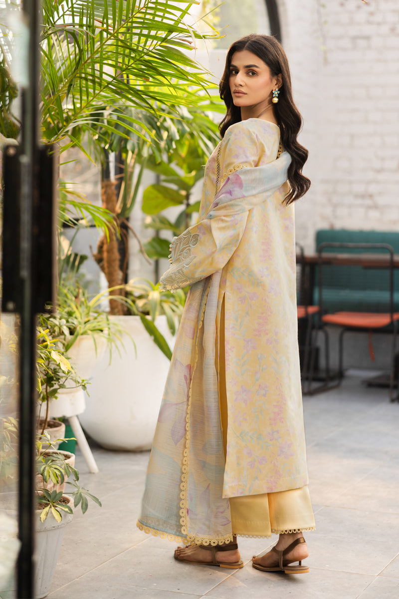 Rangrasiya | Lifestyle Summer Edit 25 | Hazel S Pale Yellow Lawn