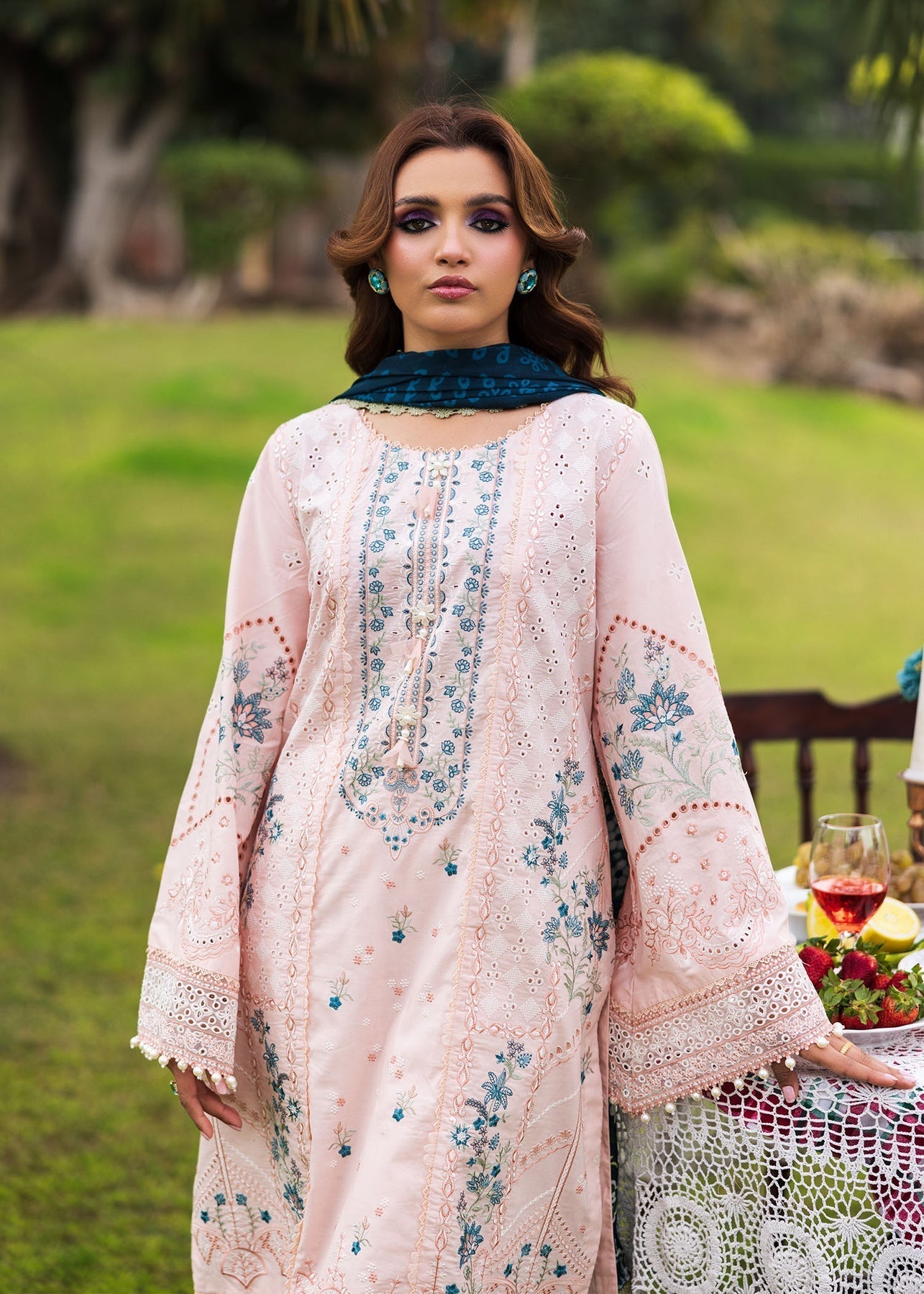 Paras by Pasha | Bloom and Beyond | Coral Bloom