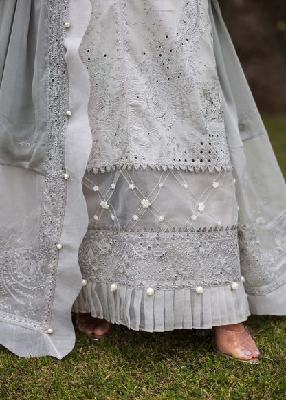 Paras by Pasha | Bloom and Beyond | Ash Bloom L Gray Chikankari Lawn