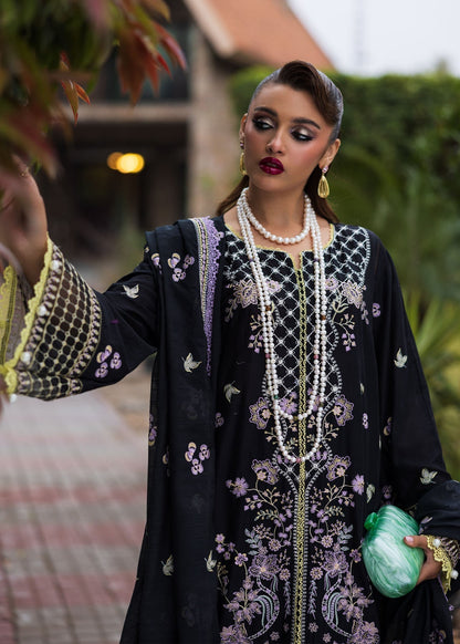 Paras by Pasha | Bloom and Beyond | Evening Bloom S Black Lawn